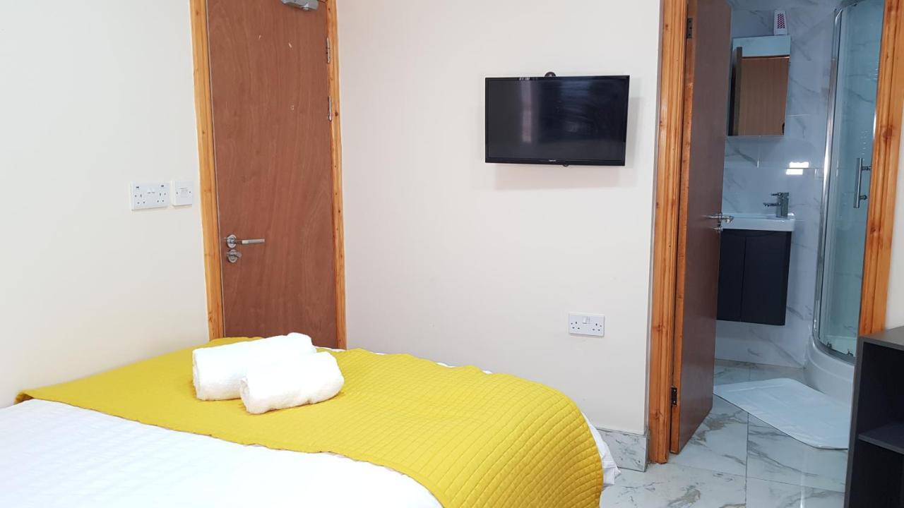 Double Ensuite Rooms Near City Centre Birmingham Exterior photo