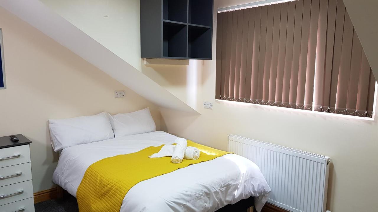 Double Ensuite Rooms Near City Centre Birmingham Exterior photo