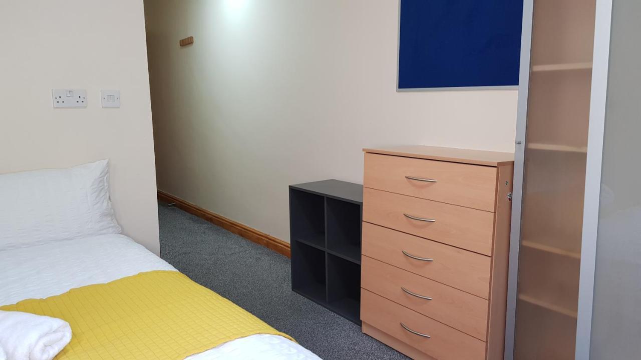 Double Ensuite Rooms Near City Centre Birmingham Exterior photo
